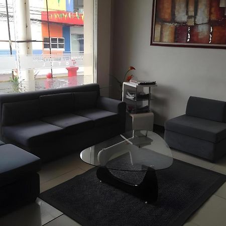 Cherry Midtown Hotel Olongapo Esterno foto
