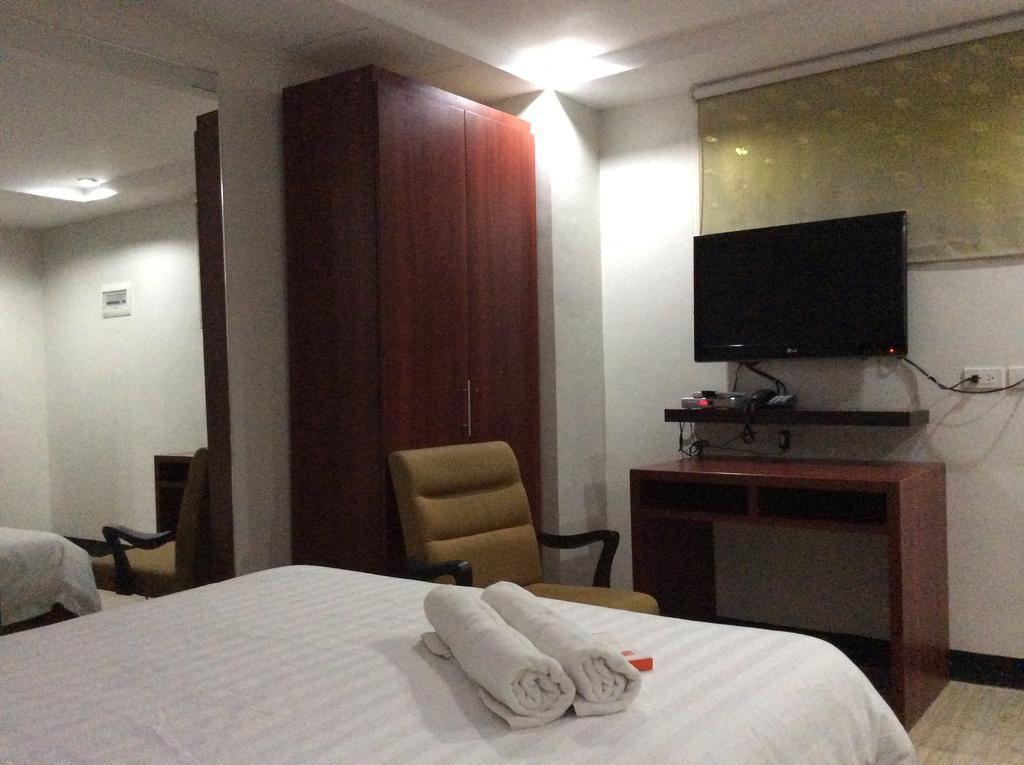 Cherry Midtown Hotel Olongapo Camera foto