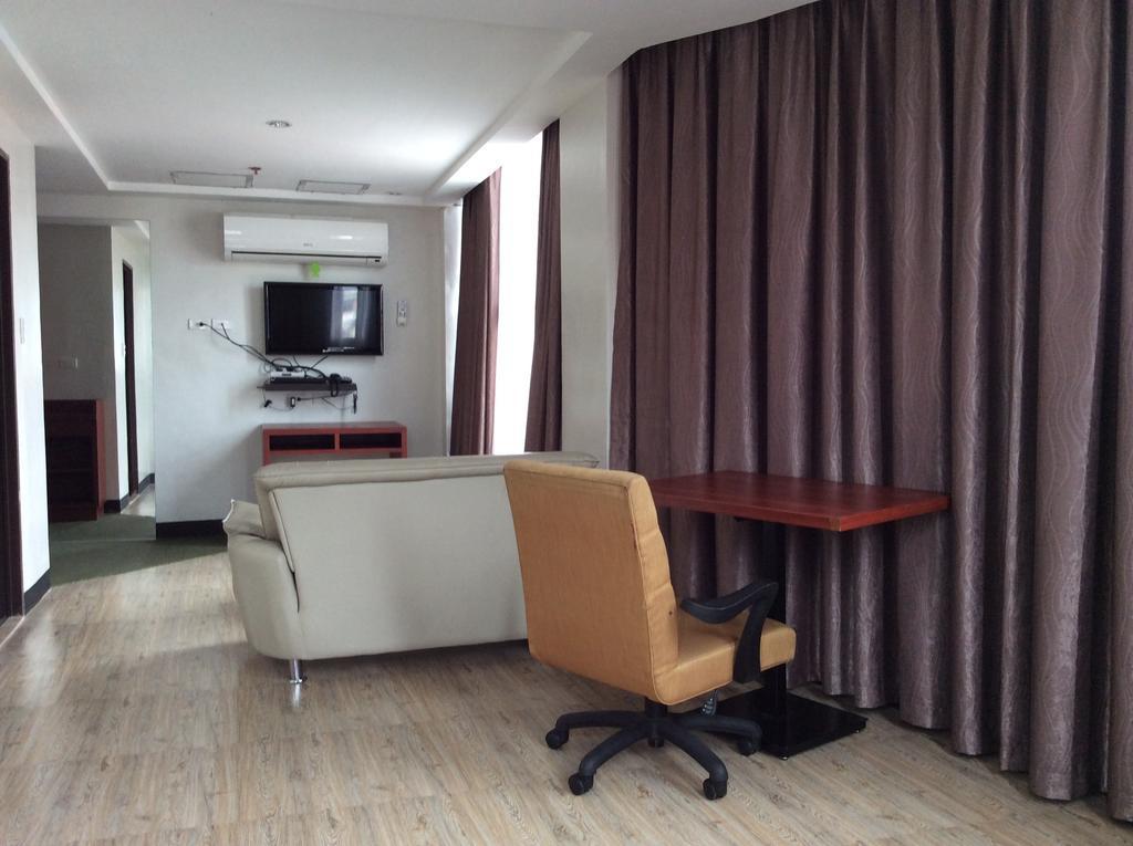Cherry Midtown Hotel Olongapo Camera foto